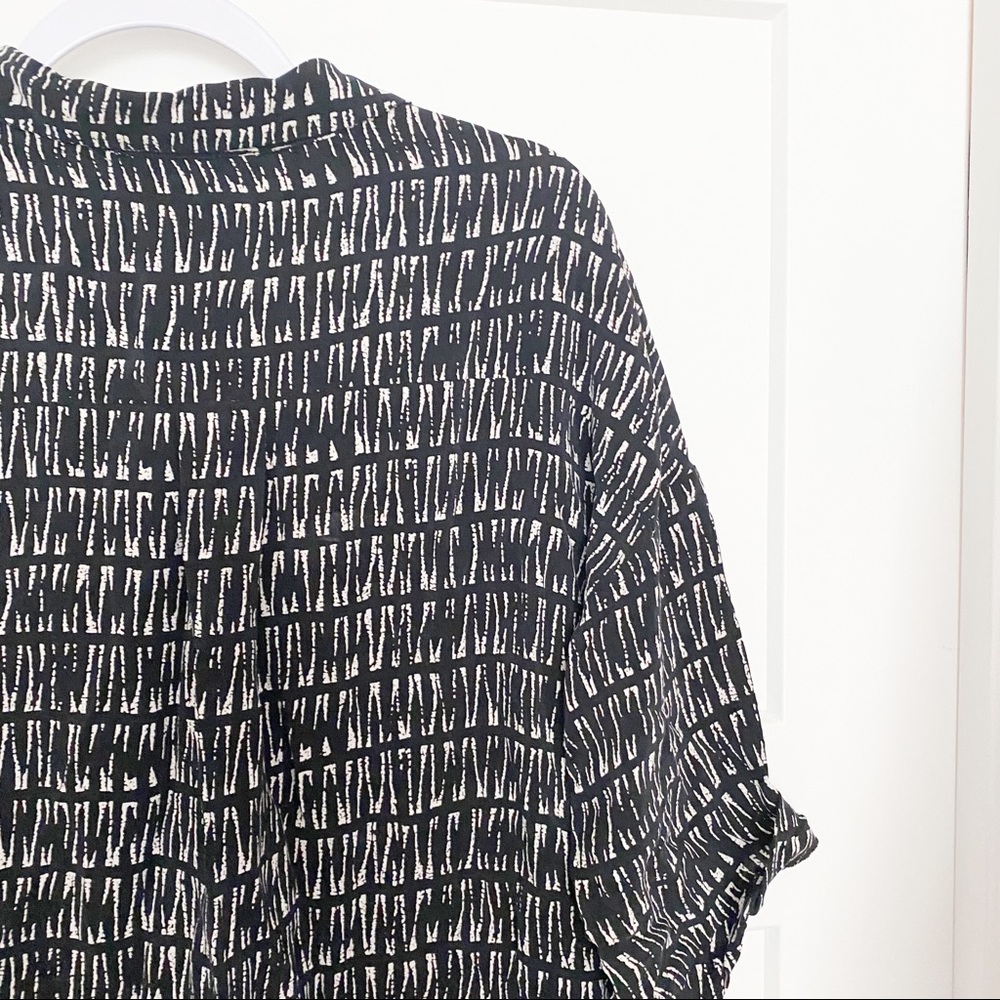 Whistles Abstract Print Sahara Cocoon Crepe Dress Black Size Small - Picture 9 of 10
